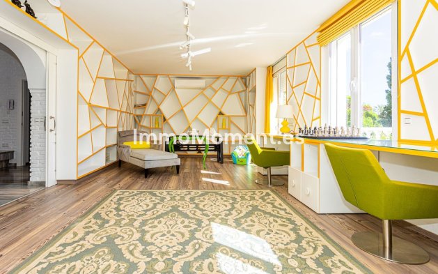 Bestaande woning - Vrijstaande villa - Benalmadena - Benalmadena Centro