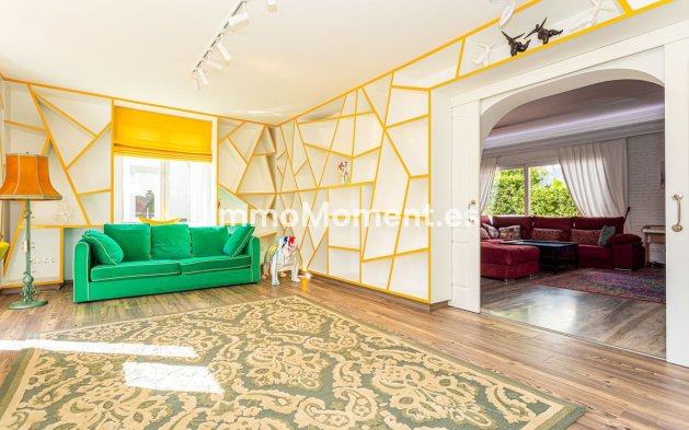 Bestaande woning - Vrijstaande villa - Benalmadena - Benalmadena Centro