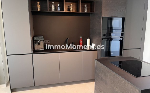 Resale - Apartment - Mijas - Calahonda