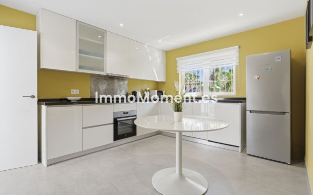 Resale - Detached villa - Mijas - El Chaparral