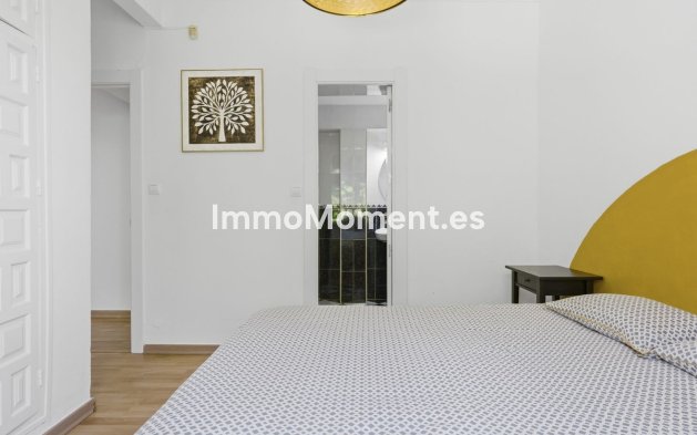 Resale - Detached villa - Mijas - El Chaparral