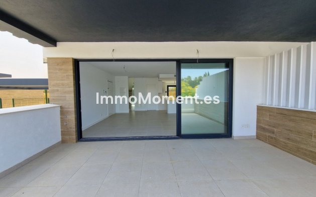 Resale - Villa - Estepona - Atalaya