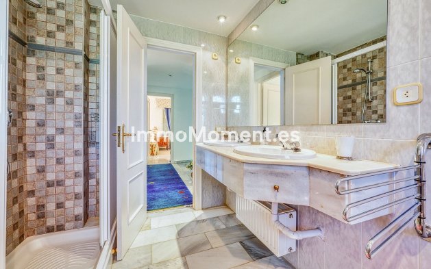 Reventa - Villa - Marbella - Nueva Andalucía