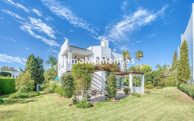 Reventa - Villa - Marbella - Nueva Andalucía