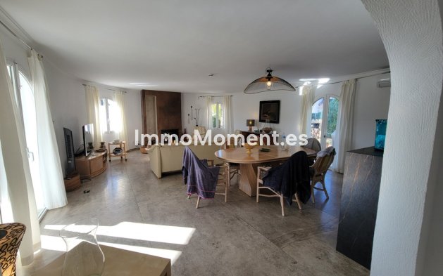 Resale - Villa - Calpe - Calpe Centro