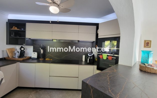 Resale - Villa - Calpe - Calpe Centro