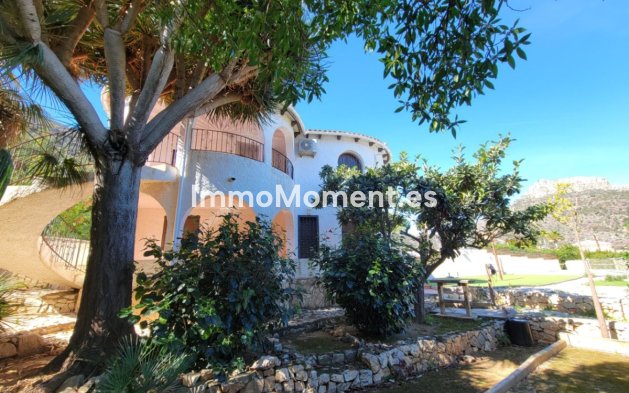 Resale - Villa - Calpe - Calpe Centro