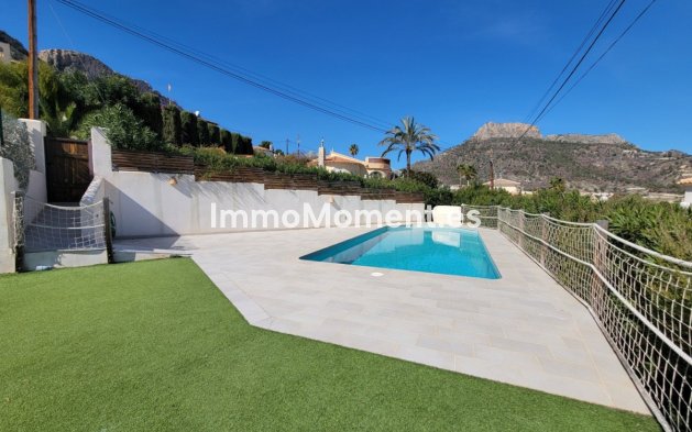 Resale - Villa - Calpe - Calpe Centro