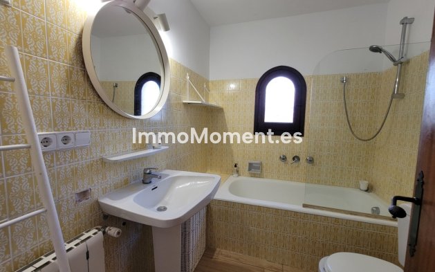 Resale - Villa - Calpe - Calpe Centro