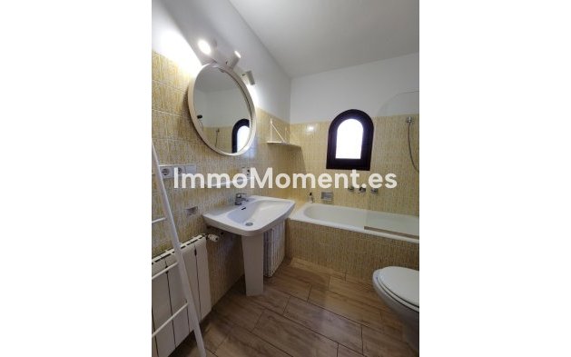 Resale - Villa - Calpe - Calpe Centro