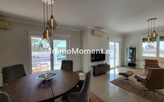 Resale - Villa - Calpe - Calpe Centro