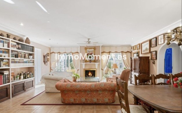 Resale - Villa - Marbella - El Rosario