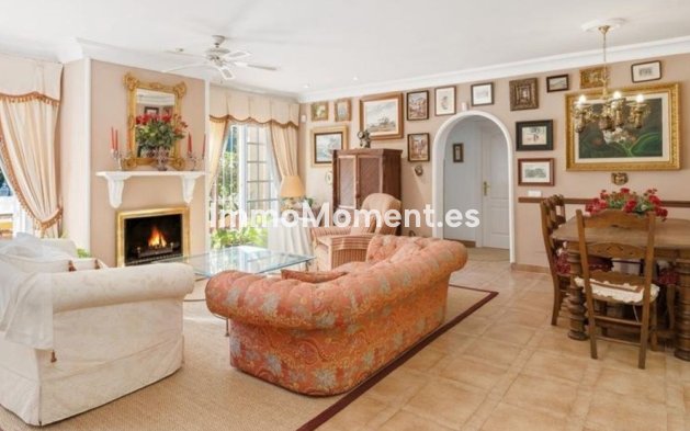 Resale - Villa - Marbella - El Rosario