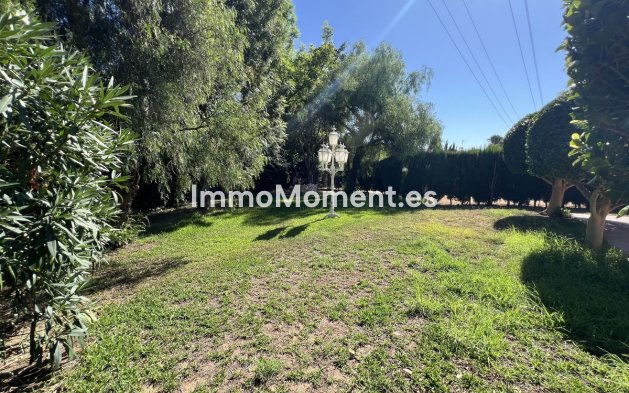 Resale - Villa - Marbella - El Rosario