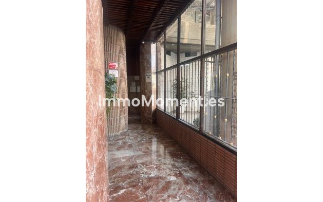 Wiederverkauf - Wohnung - Torremolinos - Torremolinos Centro