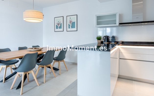 Revente - Maison mitoyenne - Estepona  - Estepona Centro