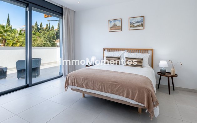 Revente - Maison mitoyenne - Estepona  - Estepona Centro
