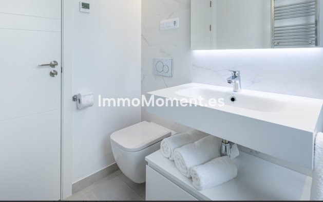 Revente - Maison mitoyenne - Estepona  - Estepona Centro