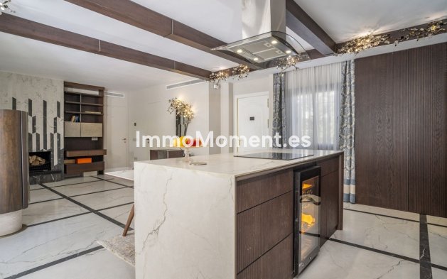 Revente - Appartement - Marbella - Nueva Andalucía