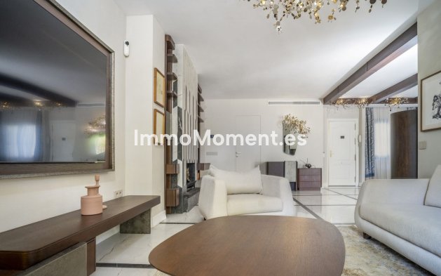 Revente - Appartement - Marbella - Nueva Andalucía