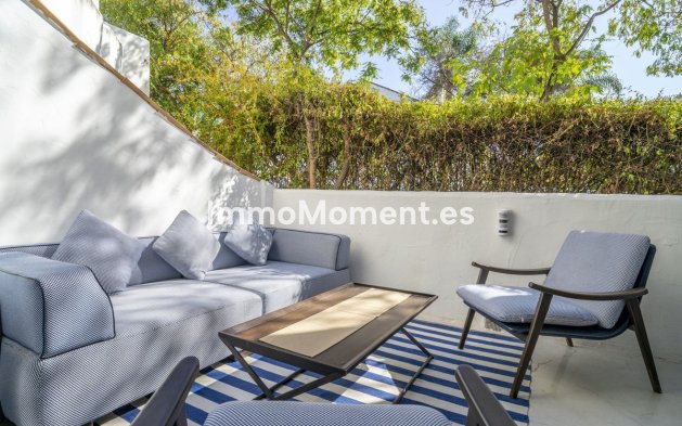 Revente - Appartement - Marbella - Nueva Andalucía