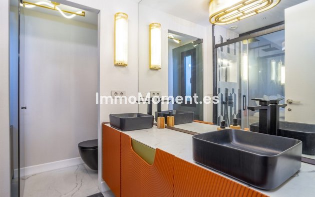 Revente - Appartement - Marbella - Nueva Andalucía