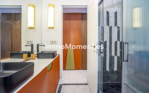 Revente - Appartement - Marbella - Nueva Andalucía