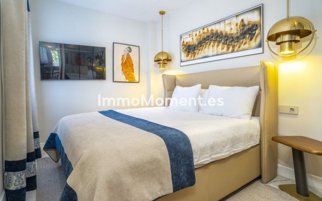 Revente - Appartement - Marbella - Nueva Andalucía