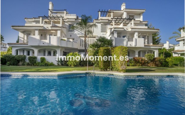 Revente - Appartement - Marbella - Nueva Andalucía
