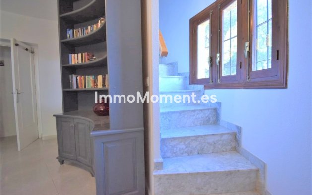 Wiederverkauf - Villa - Orihuela - Villamartin