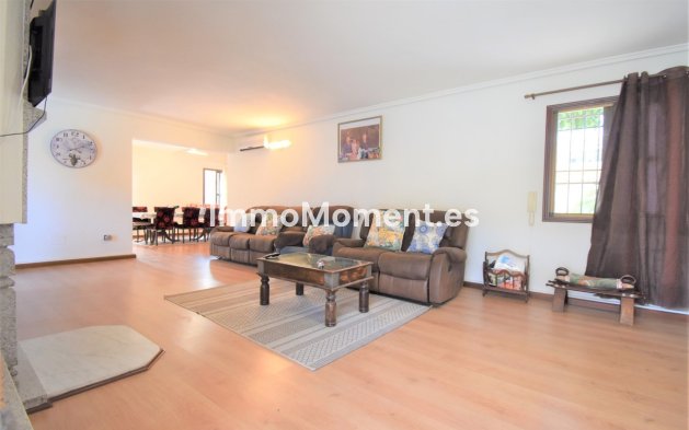 Wiederverkauf - Villa - Orihuela - Villamartin