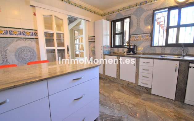 Wiederverkauf - Villa - Orihuela - Villamartin