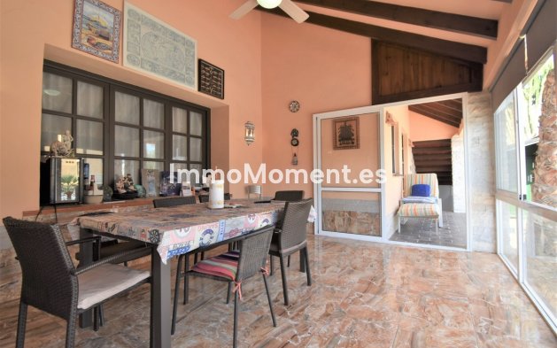 Wiederverkauf - Villa - Orihuela - Villamartin