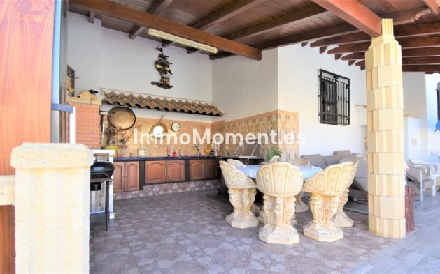 Wiederverkauf - Villa - Orihuela - Villamartin