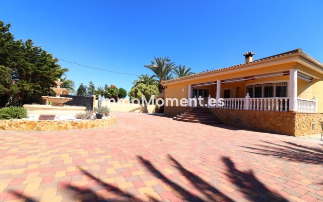 Wiederverkauf - Villa - Catral - Catral Centro