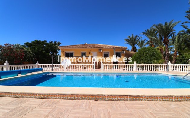 Wiederverkauf - Villa - Catral - Catral Centro