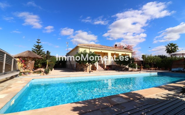 Resale - Villa - Orihuela - La Campaneta