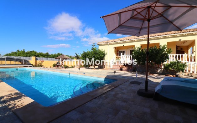 Resale - Villa - Orihuela - La Campaneta