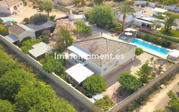 Resale - Villa - Orihuela - La Campaneta