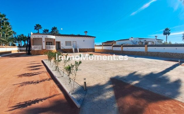Resale - Villa - Catral - Catral Centro