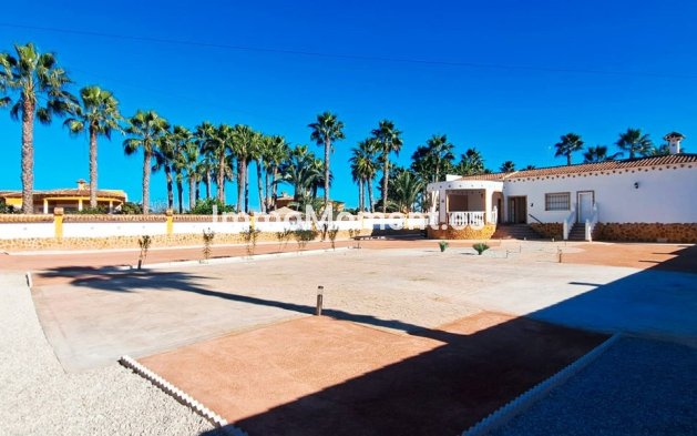 Resale - Villa - Catral - Catral Centro