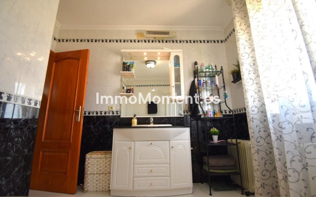 Revente - Villa - Orihuela - Los Balcones