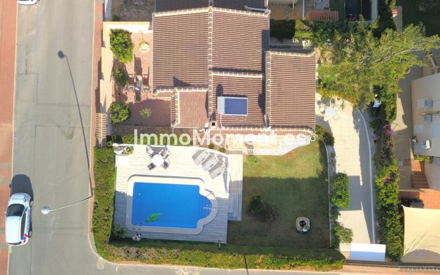 Revente - Villa - Orihuela - Los Balcones