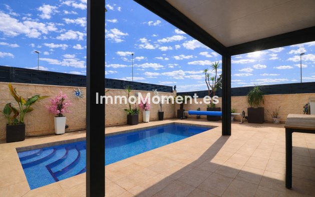 Bestaande woning - Villa - Benijofar