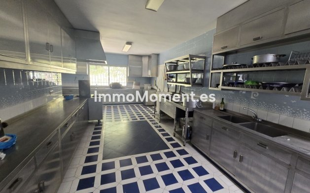 Revente - Villa - Marbella - Marbella Centro