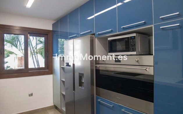 Revente - Villa - Benalmadena - Benalmadena Centro