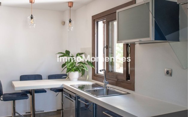 Revente - Villa - Benalmadena - Benalmadena Centro