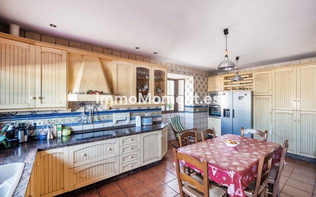 Revente - Villa - Marbella - San Pedro de Alcántara