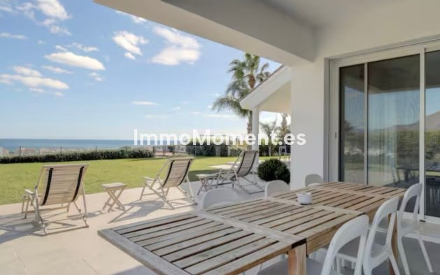 Wiederverkauf - Villa - Manilva - Manilva Centro