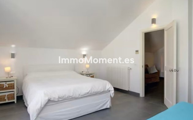 Wiederverkauf - Villa - Manilva - Manilva Centro